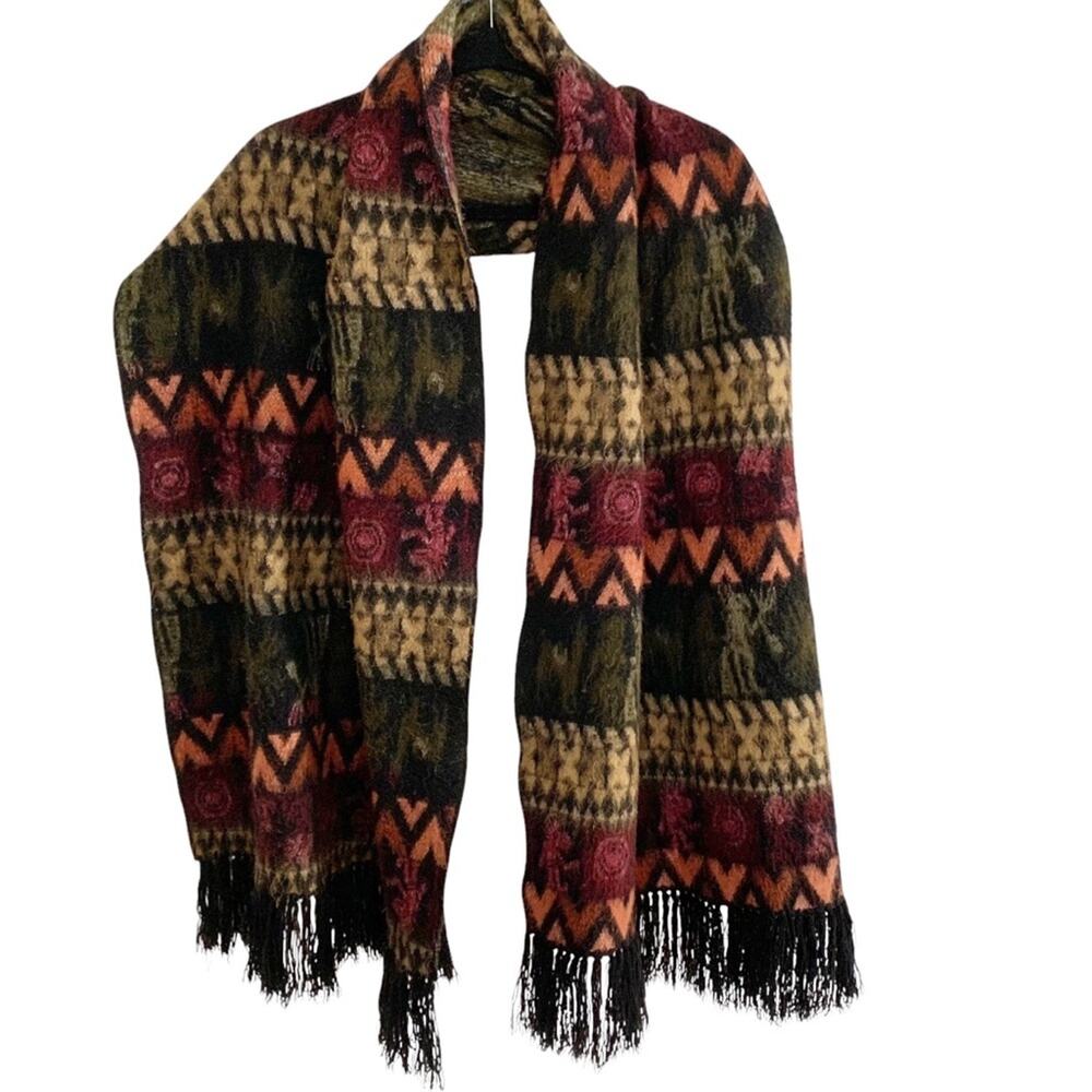 Aztec Print Wool Blend Eyelash Fringe Large Scarf - Picture 4 of 5